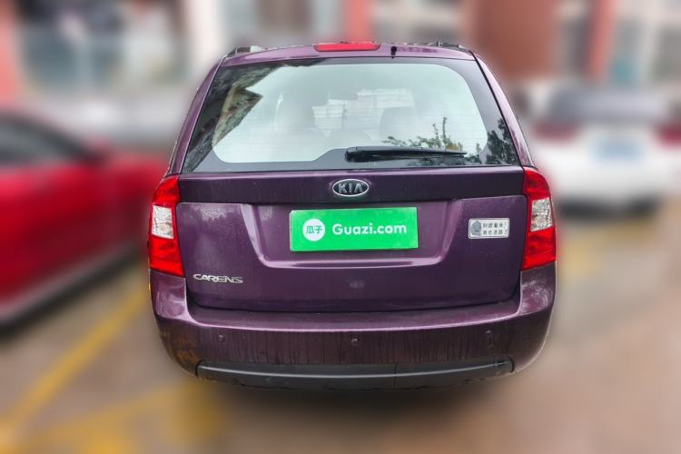 Used Kia Carens 2011 2.0L 7-Seater Automatic Standard Edition Rear