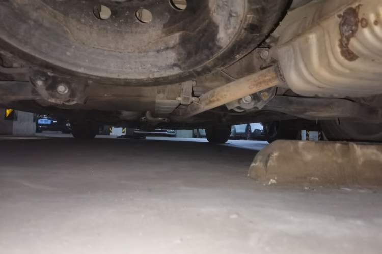 Used Kia Carens 2011 2.0L 5-Seater Automatic Comfort Edition Chassis Rear