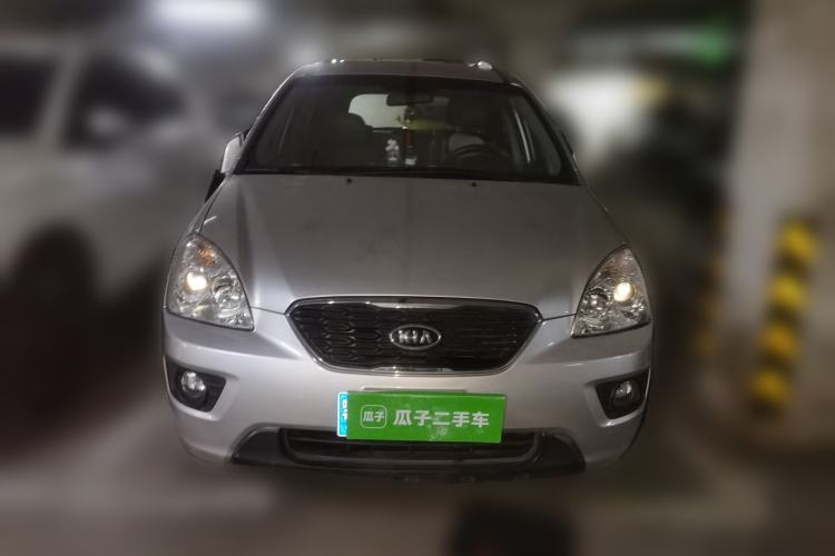 Used Kia Carens 2011 2.0L 5-Seater Automatic Comfort Edition Front