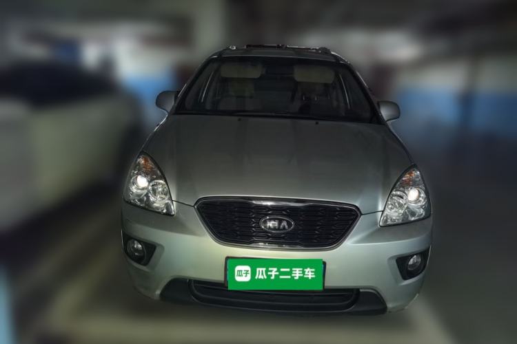 Used Kia Carens 2011 2.0L 7-Seater Automatic Standard Edition Front