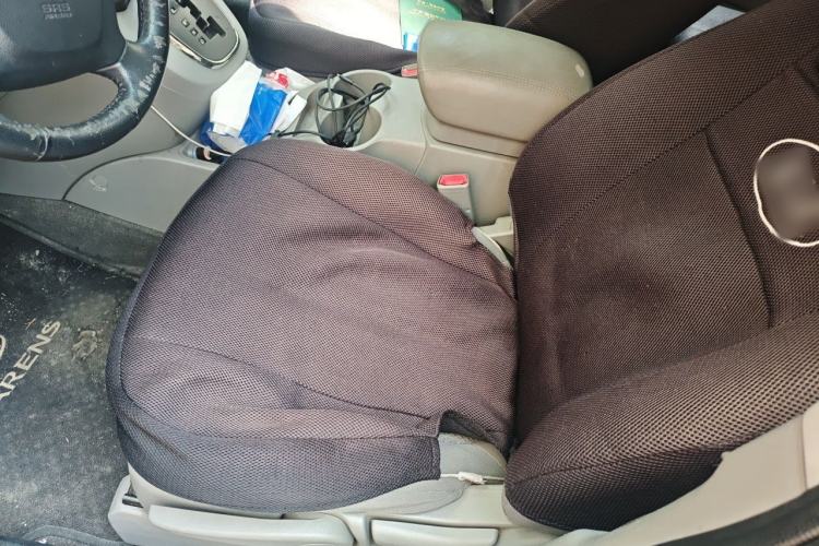 Used Kia Carens 2011 2.0L 7-Seater Automatic Standard Edition Left Front Seat