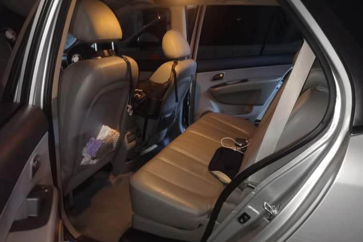 Used Kia Carens 2011 2.0L 5-Seater Automatic Comfort Edition Left Rear Seat