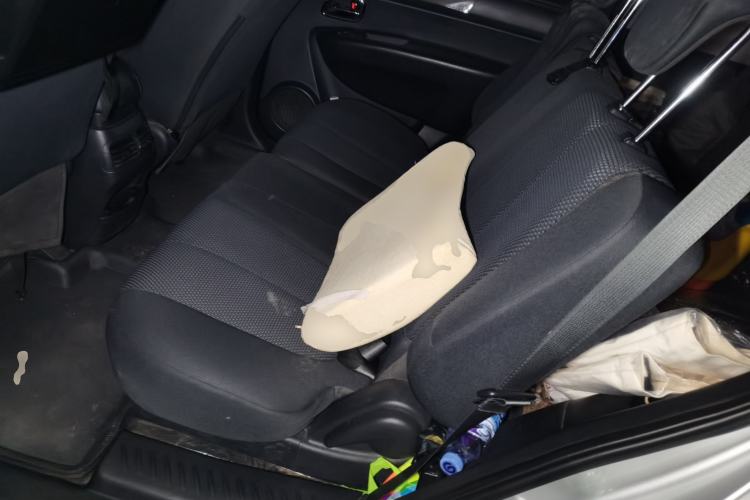 Used Kia Carens 2011 2.0L 7-Seater Automatic Standard Edition Left Rear Seat