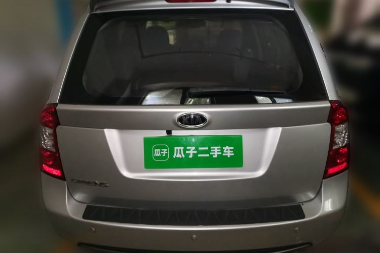 Used Kia Carens 2011 2.0L 7-Seater Automatic Standard Edition Rear