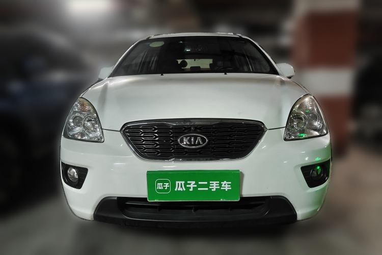 Used Kia Carens 2011 2.0L 5-Seater Automatic Comfort Edition Front
