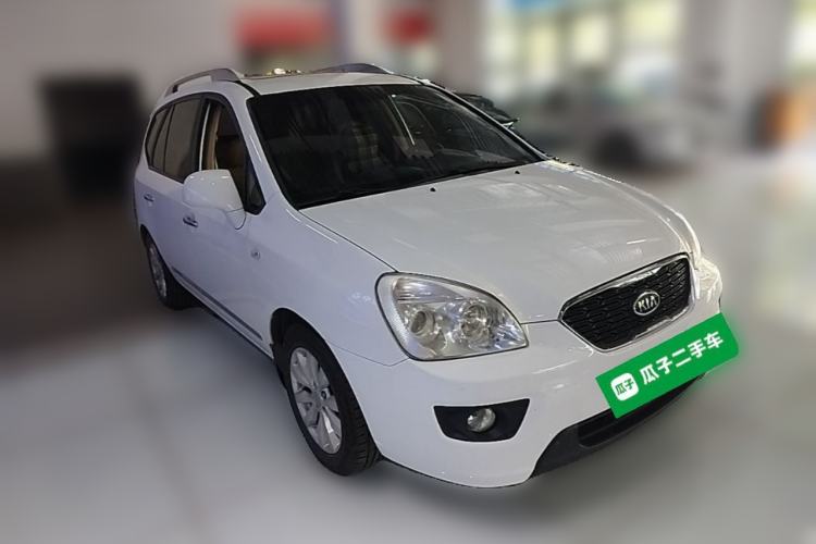 Used Kia Carens 2011 2.0L 5-Seater Automatic Comfort Edition Front Right 45 Deg