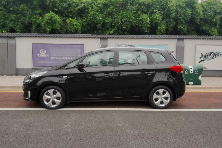 Used Kia Carens 2013 2.0L 7-Seater Automatic Standard Version China IV Standard Exterior 2