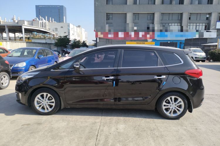 Used Kia Carens 2013 2.0L 7-Seater Automatic Luxury Version China IV Standard Exterior 3
