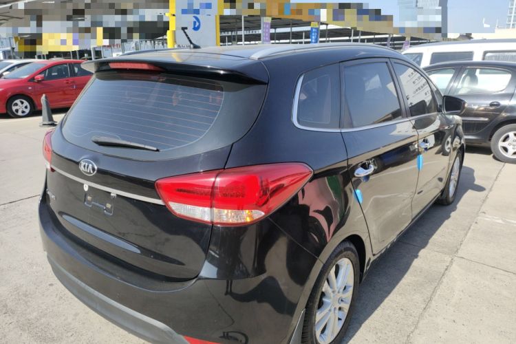 Used Kia Carens 2013 2.0L 7-Seater Automatic Luxury Version China IV Standard Exterior 5