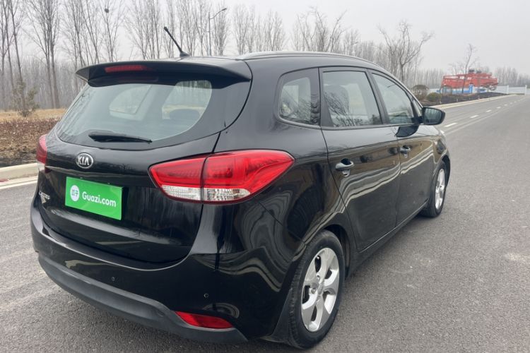Used Kia Carens 2013 2.0L 7-Seater Automatic Comfort Edition China IV Standard Exterior 5