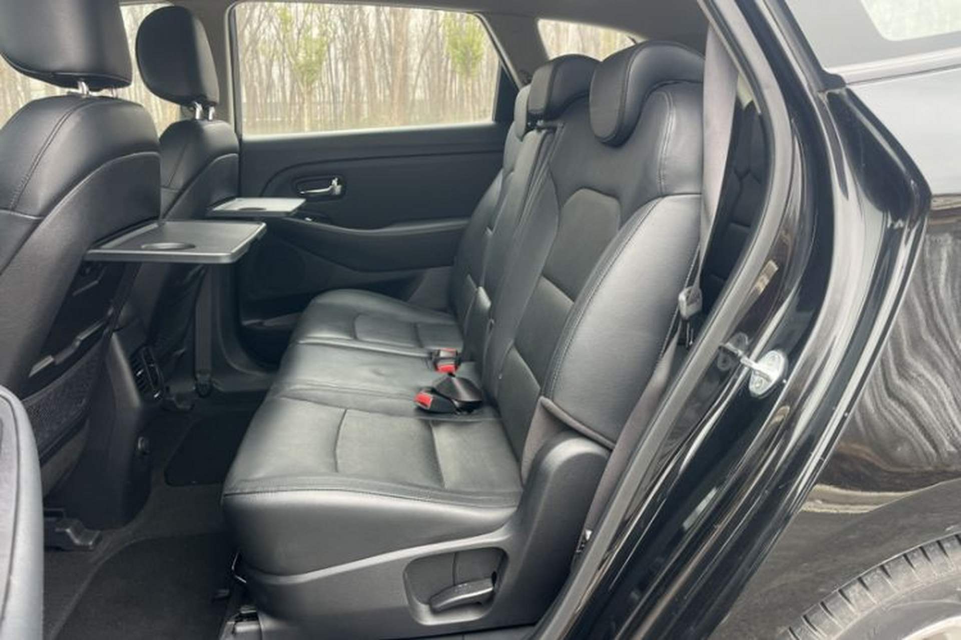 Used Kia Carens 2013 2.0L 7-Seater Automatic Comfort Edition China IV Standard Interior 3