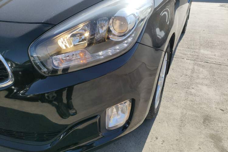 Used Kia Carens 2013 2.0L 7-Seater Automatic Luxury Version China IV Standard Left Front Headlight