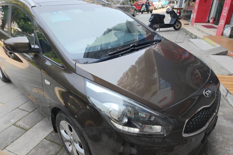 Used Kia Carens 2013 2.0L 7-Seater Automatic Standard Version China IV Standard Exterior 1