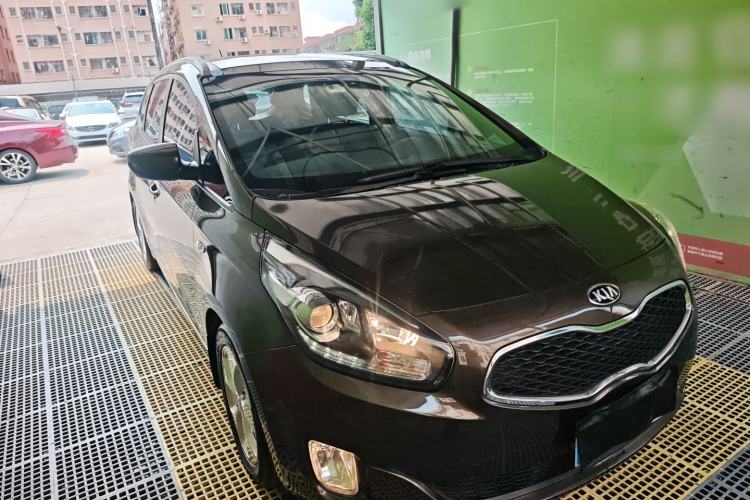 Used Kia Carens 2013 2.0L 7-Seater Automatic Standard Version China IV Standard Exterior 1