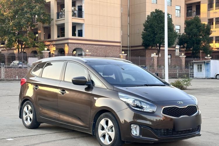 Used Kia Carens 2013 2.0L 5-Seater Automatic Comfort Version China IV Standard Exterior 2