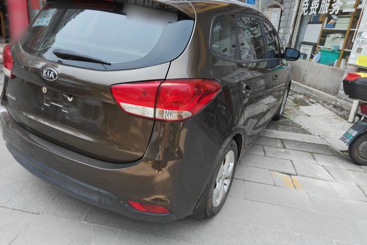 Used Kia Carens 2013 2.0L 7-Seater Automatic Standard Version China IV Standard Exterior 3