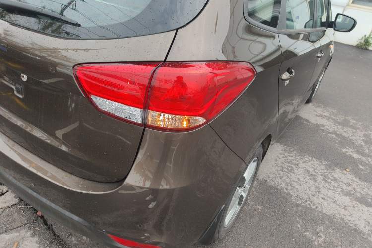 Used Kia Carens 2013 2.0L 5-Seater Automatic Standard Version China V Standard Exterior 3