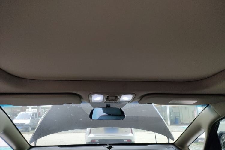 Used Kia Carens 2013 2.0L 7-Seater Automatic Comfort Edition China IV Standard Headliner
