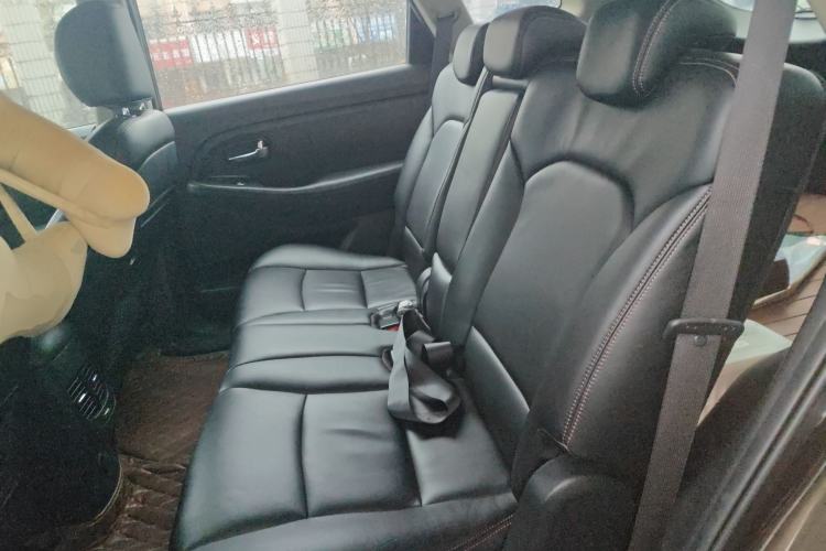 Used Kia Carens 2013 2.0L 5-Seater Automatic Comfort Version China V Standard Left Rear Seat