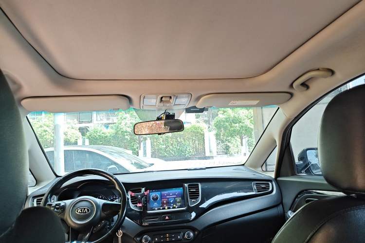 Used Kia Carens 2013 2.0L 5-Seater Automatic Standard Version China V Standard Headliner