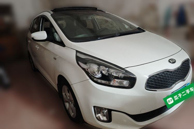 Used Kia Carens 2013 2.0L 7-Seater Automatic Comfort Edition China V Standard Front Right 45 Deg