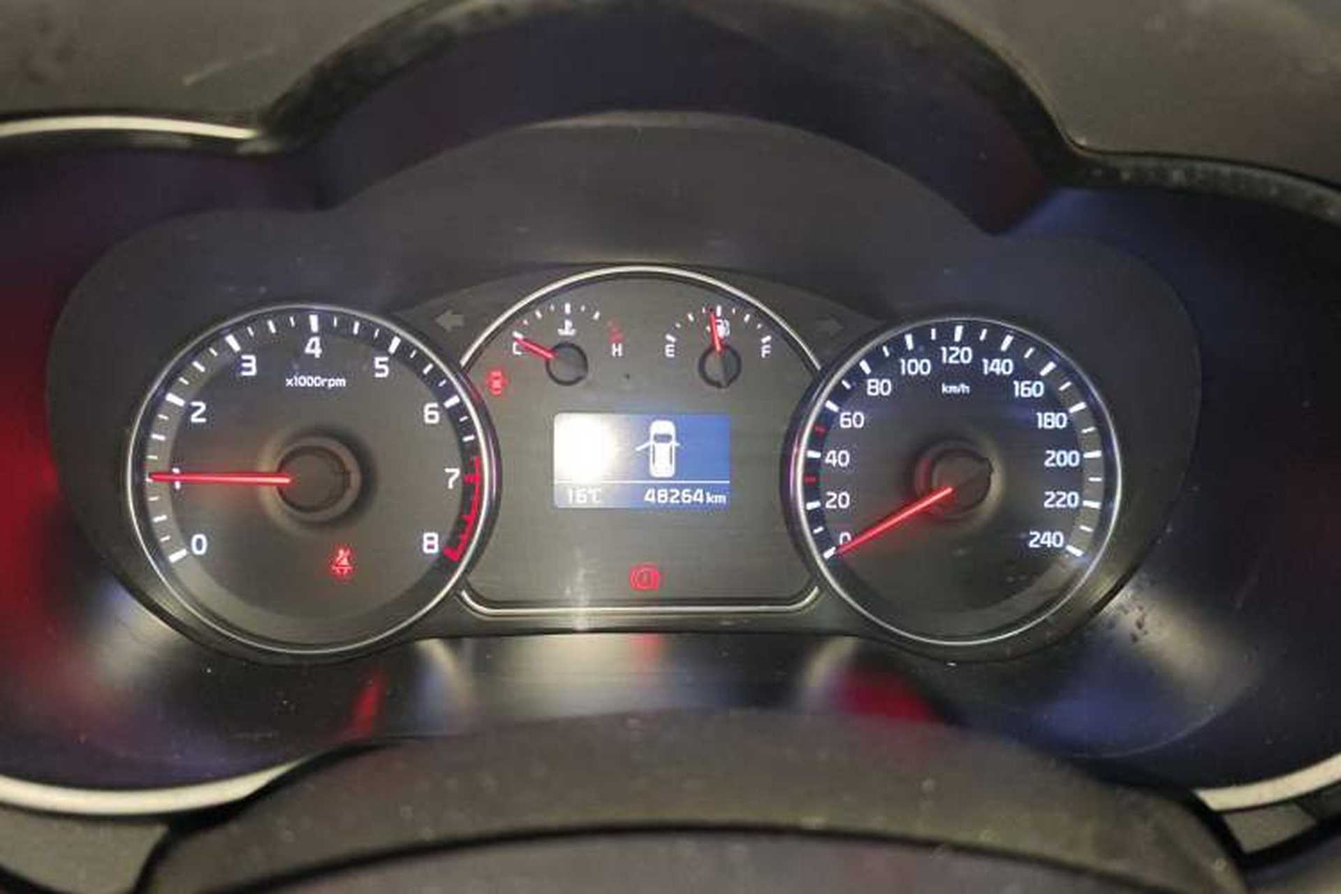 Used Kia Carens 2013 2.0L 7-Seater Automatic Comfort Edition China V Standard Instrument Cluster