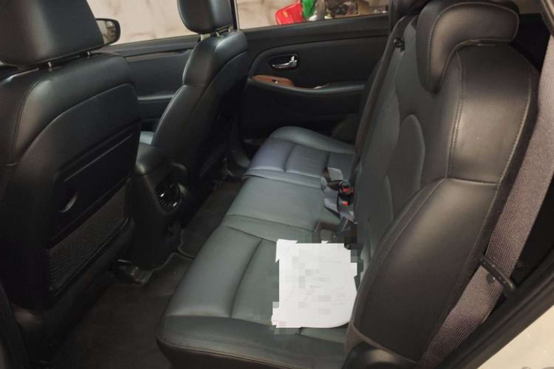 Used Kia Carens 2013 2.0L 7-Seater Automatic Comfort Edition China V Standard Left Rear Seat
