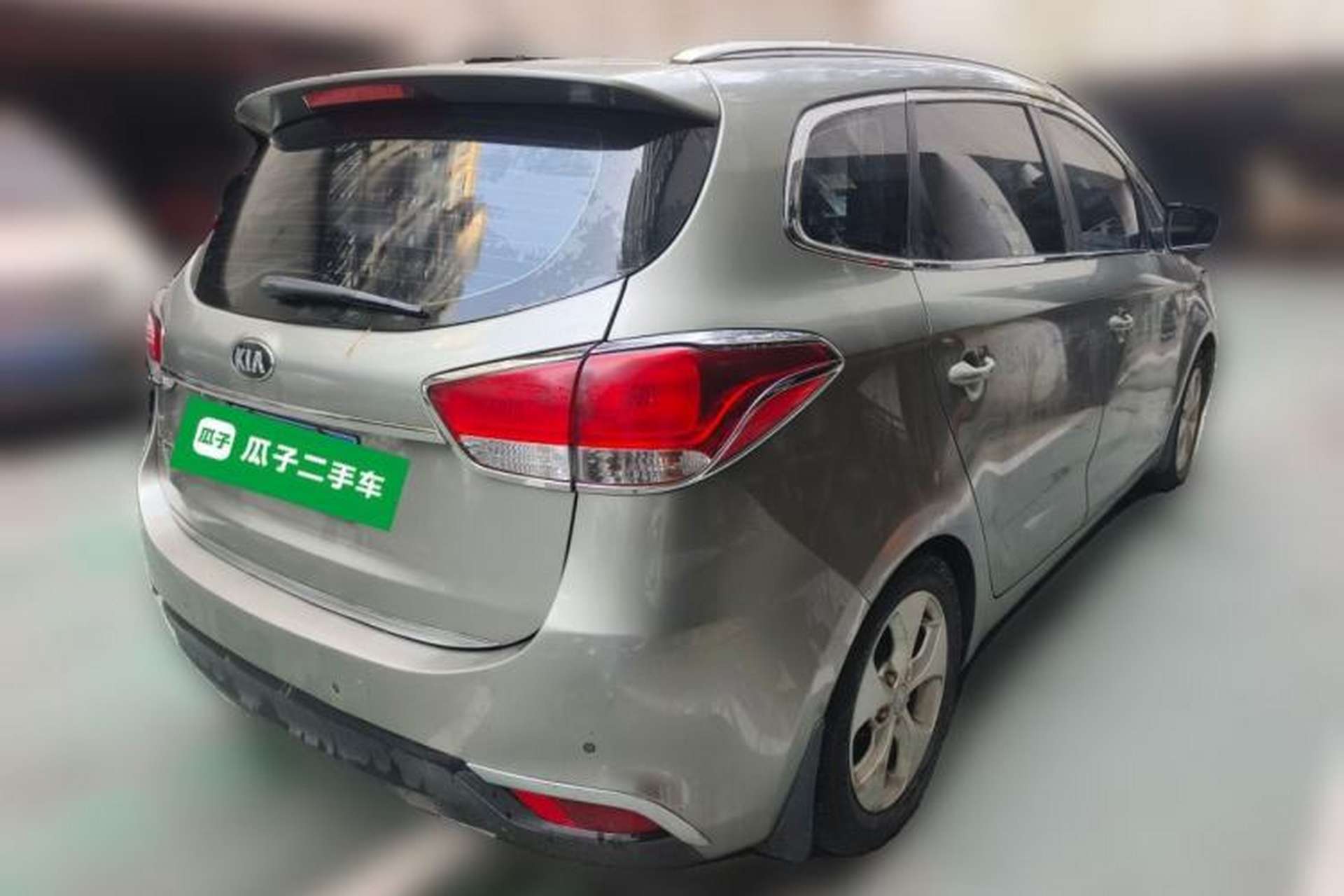 Used Kia Carens 2013 2.0L 7-Seater Automatic Standard Version China IV Standard Exterior 5