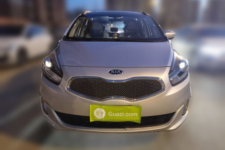 Used Kia Carens 2013 2.0L 5-Seater Automatic Comfort Version China IV Standard Front