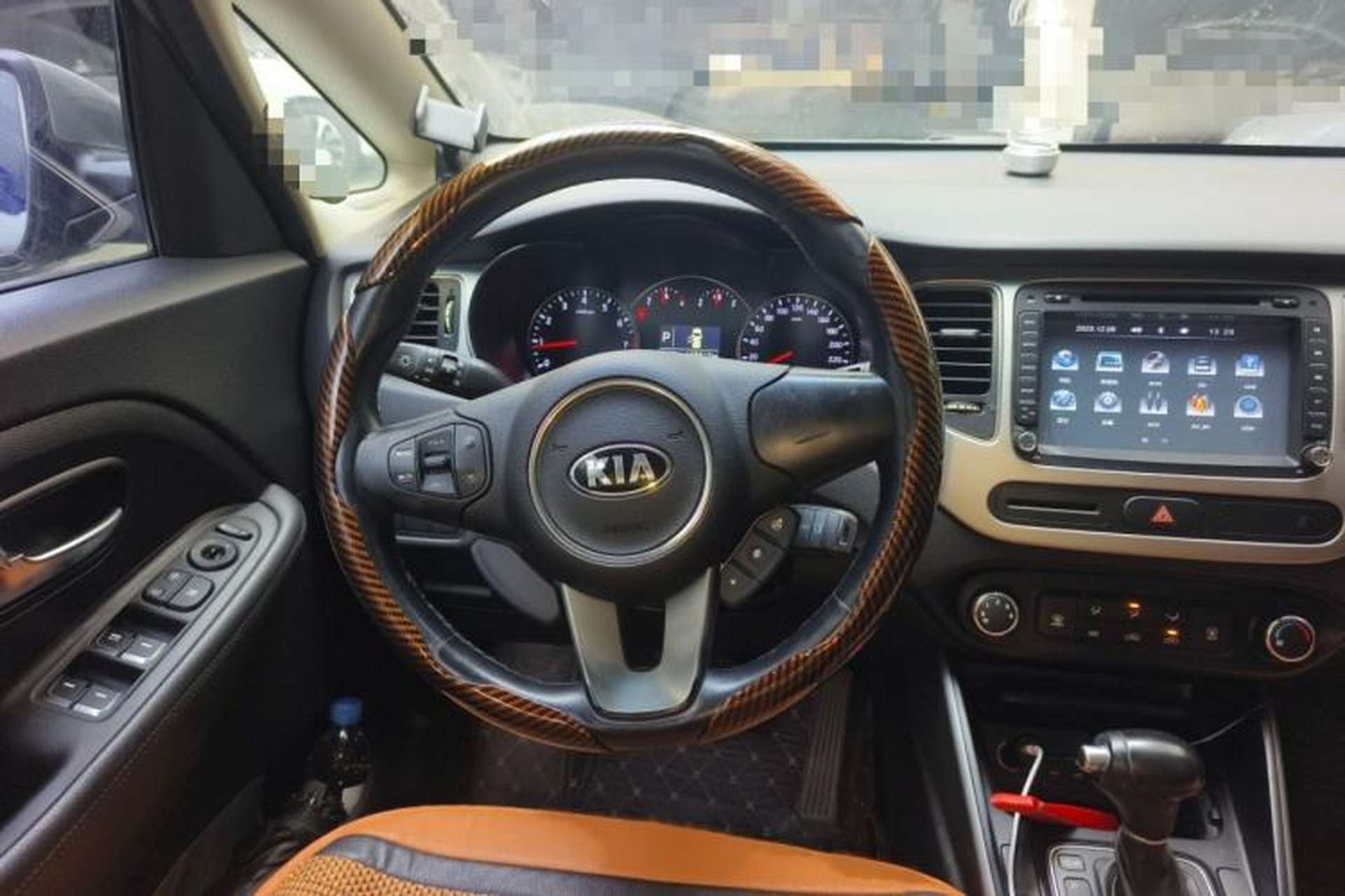 Used Kia Carens 2013 2.0L 7-Seater Automatic Standard Version China IV Standard Steering Wheel