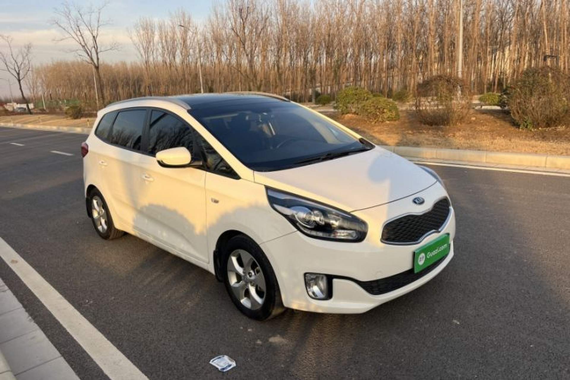 Used Kia Carens 2013 2.0L 7-Seater Automatic Standard Version China V Standard Exterior 4