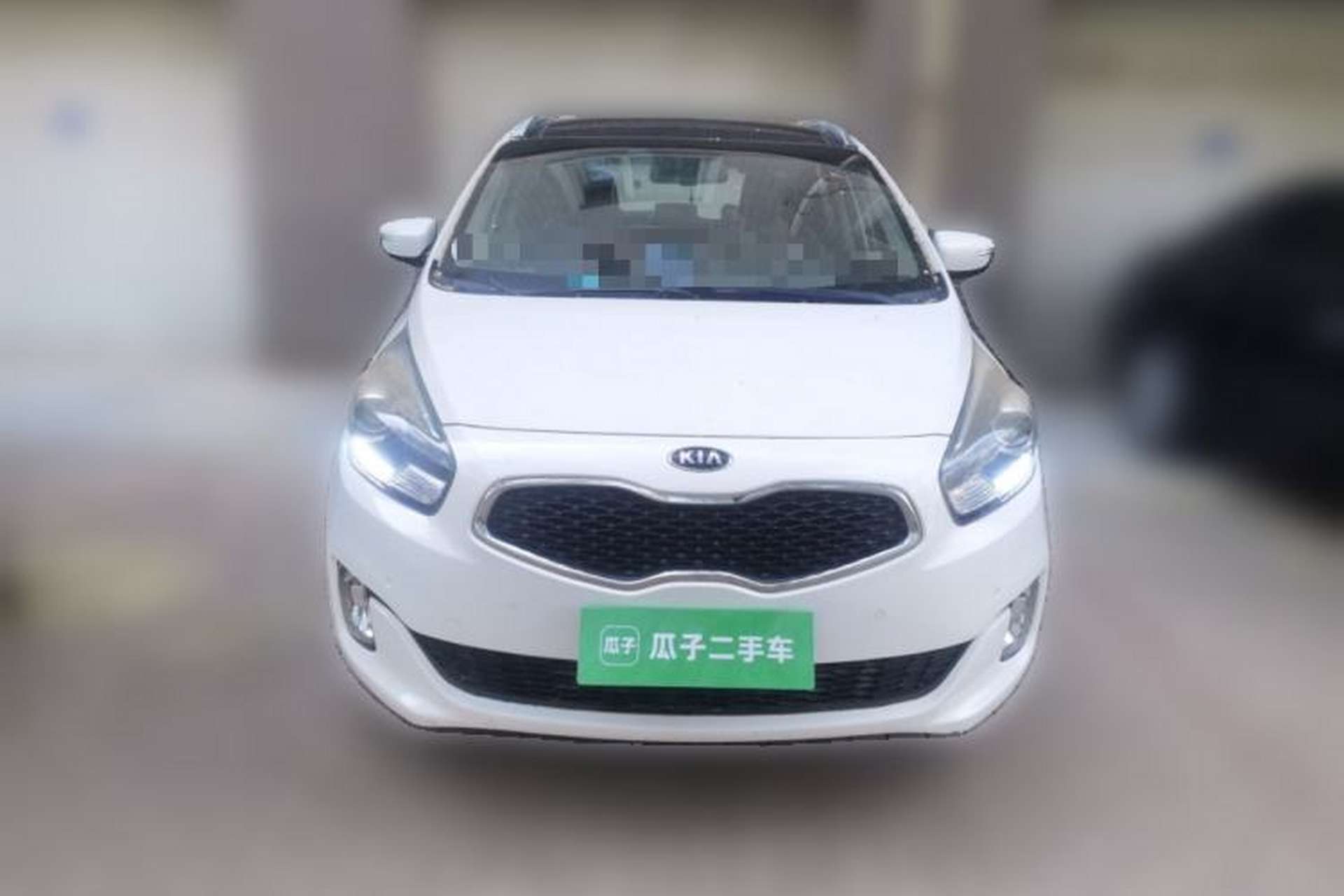 Used Kia Carens 2013 2.0L 7-Seater Automatic Luxury Version China V Standard Front