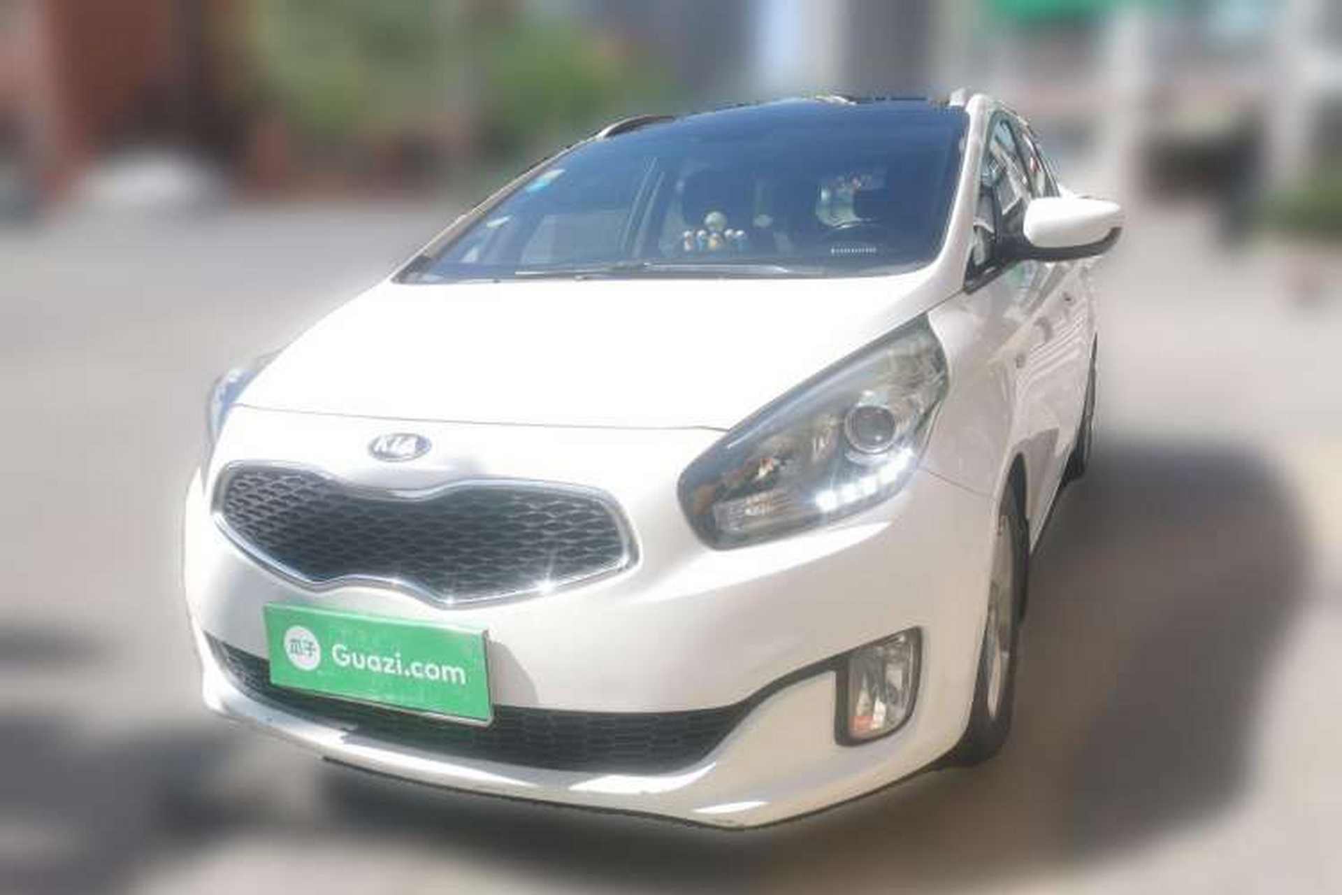 Used Kia Carens 2013 2.0L 7-Seater Automatic Comfort Edition China V Standard Front Left 45 Deg