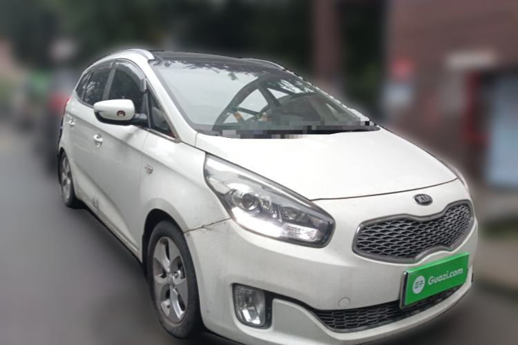 Used Kia Carens 2013 2.0L 7-Seater Automatic Comfort Edition China IV Standard Front Right 45 Deg