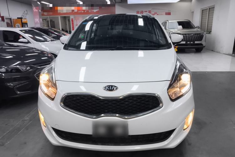 Used Kia Carens 2013 2.0L 7-Seater Automatic Comfort Edition China V Standard Front