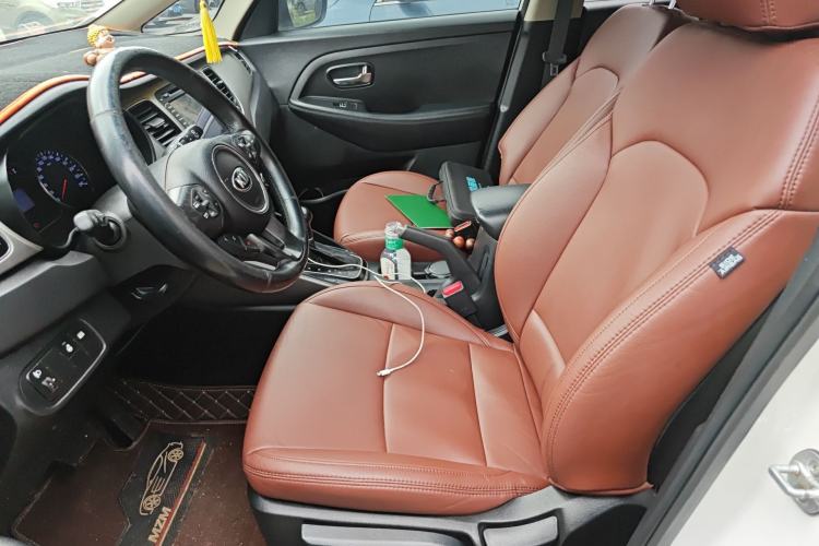 Used Kia Carens 2013 2.0L 5-Seater Automatic Standard Version China V Standard Left Front Seat