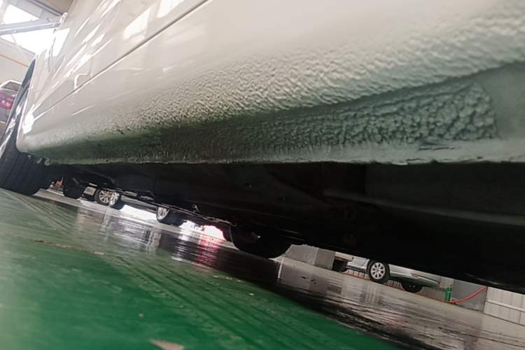 Used Kia Carens 2013 2.0L 5-Seater Automatic Standard Version China IV Standard Left Side Sill