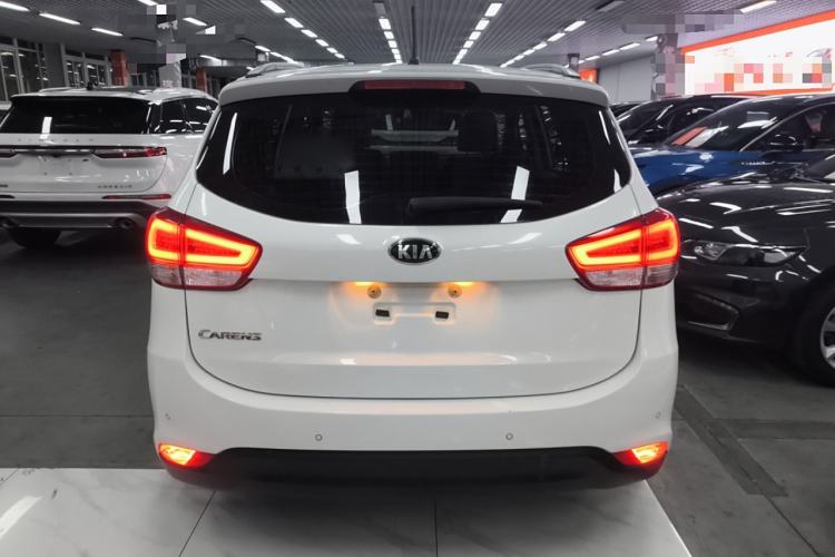 Used Kia Carens 2013 2.0L 7-Seater Automatic Comfort Edition China V Standard Rear