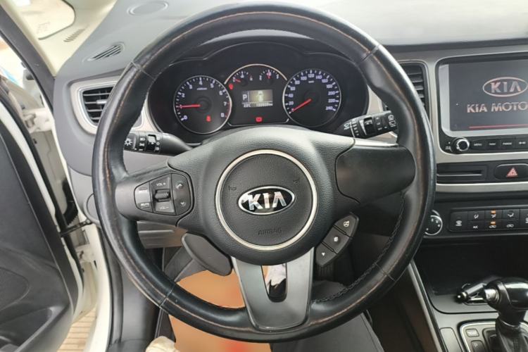 Used Kia Carens 2013 2.0L 7-Seater Automatic Standard Version China IV Standard Steering Wheel