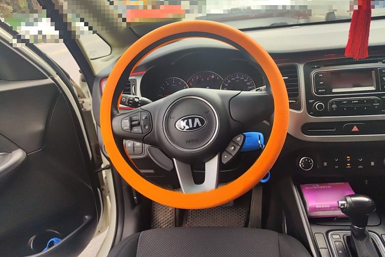 Used Kia Carens 2013 2.0L 7-Seater Automatic Standard Version China V Standard Steering Wheel