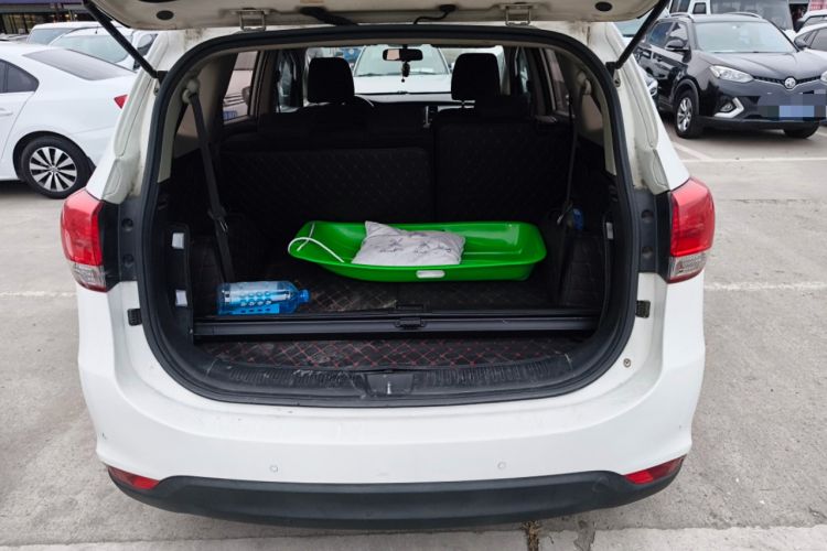 Used Kia Carens 2013 2.0L 7-Seater Automatic Standard Version China IV Standard Trunk