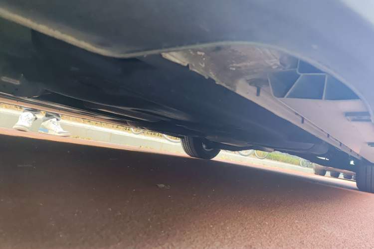 Used Kia Carnival 2021 2.0T Flagship Edition Chassis Front Left