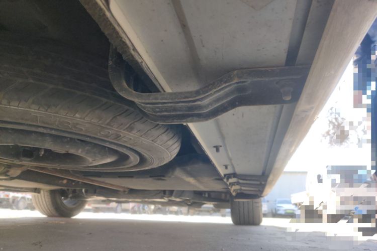 Used Kia Carnival 2015 2.2T Luxury Edition China IV Chassis Rear Right