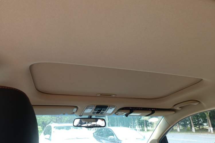 Used Kia Carnival 2015 3.3 GDI Flagship Version China V Standard Headliner
