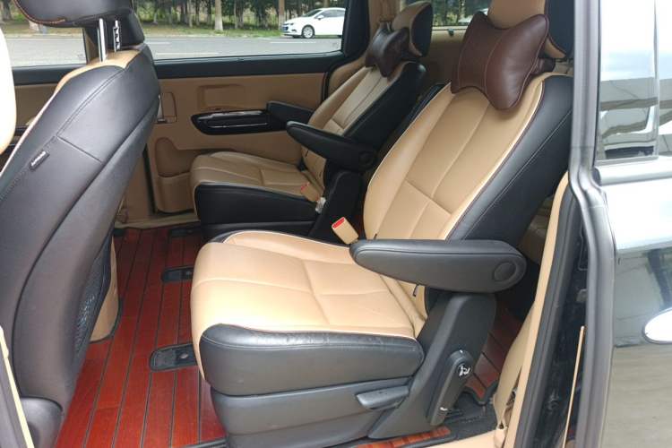 Used Kia Carnival 2015 3.3 GDI Flagship Version China V Standard Left Rear Seat