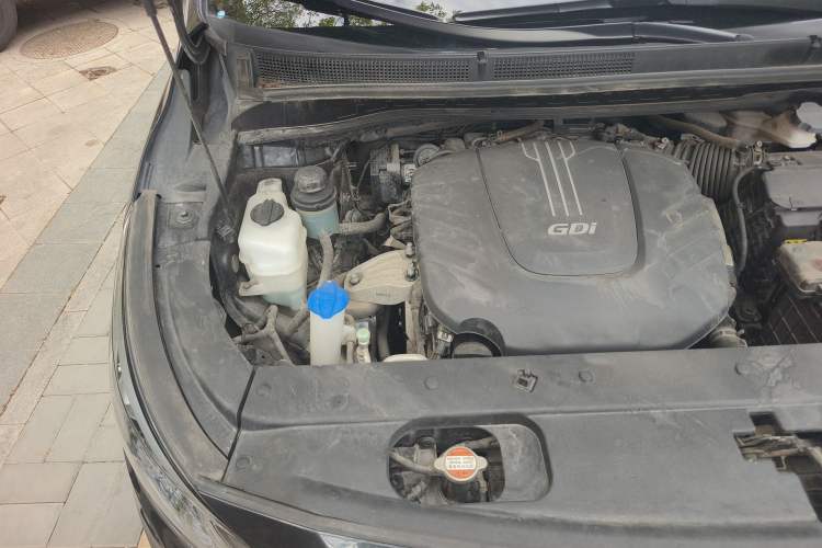 Used Kia Carnival 2015 3.3 GDI Flagship Version China V Standard Engine Bay Right