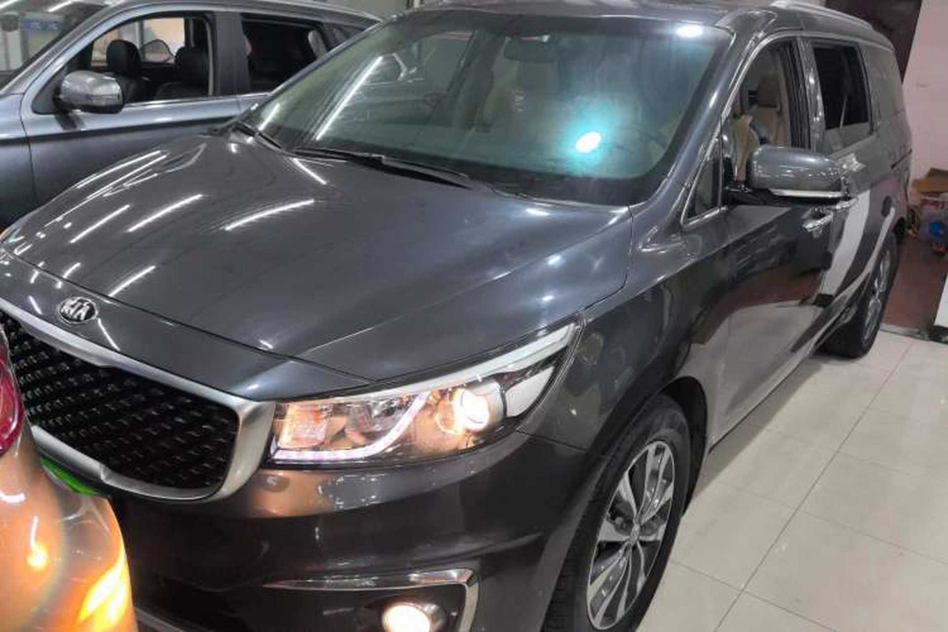 Used Kia Carnival 2015 3.3 GDI Luxury Edition China V Standard Front Left 45 Deg