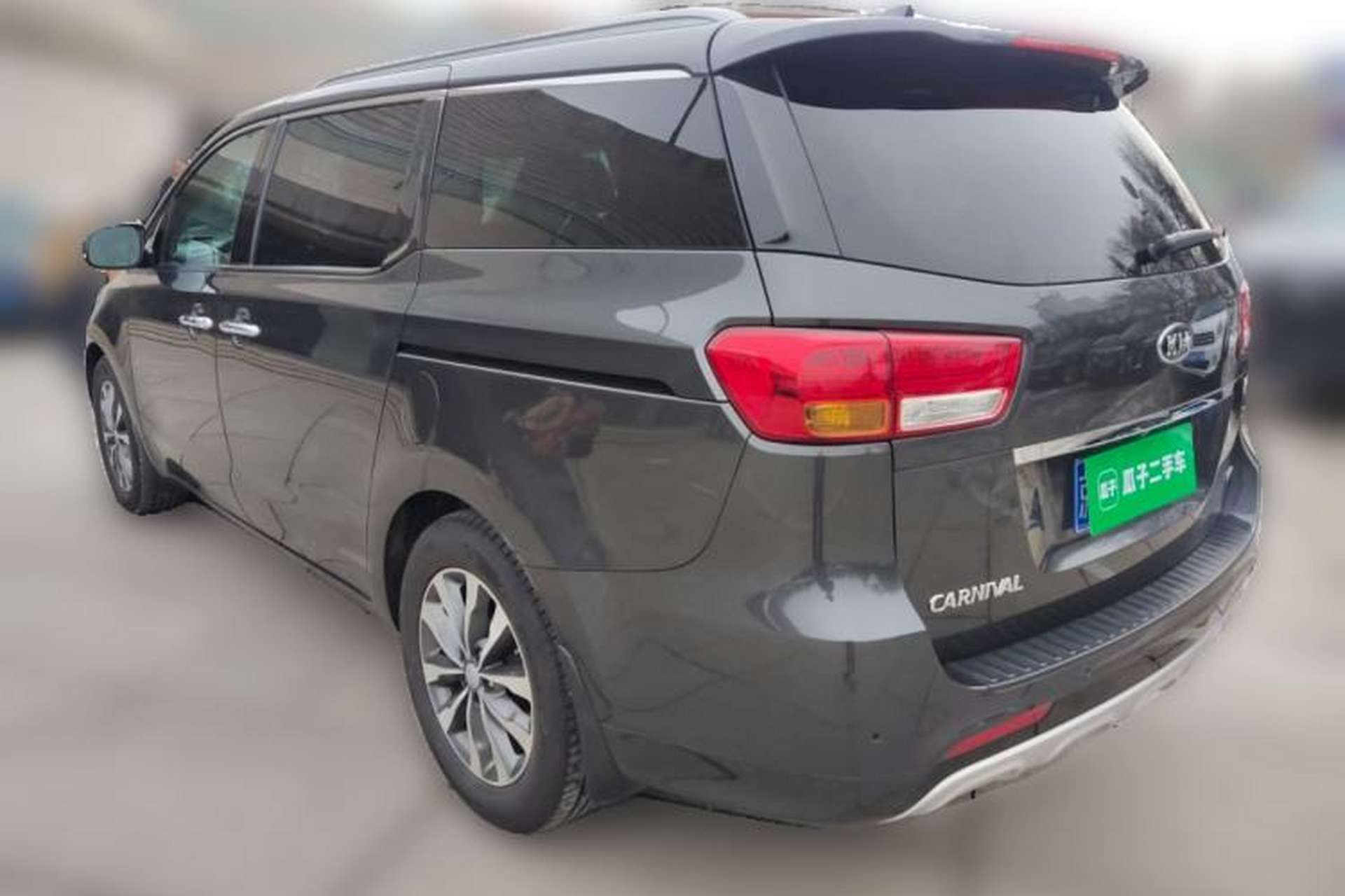 Used Kia Carnival 2015 3.3 GDI Luxury Edition China V Standard Rear Left 45 Deg
