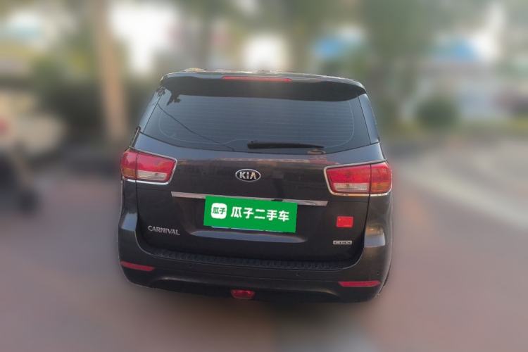 Used Kia Carnival 2015 2.2T Comfort Edition China IV Standard Rear
