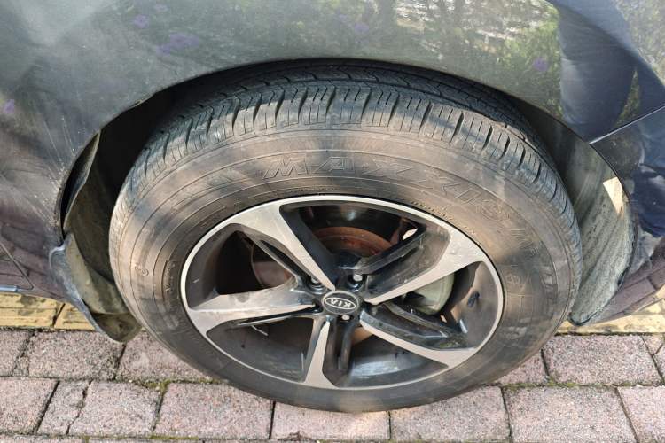 Used Kia Carnival 2015 3.3 GDI Comfort Edition China IV Standard Right Front Wheel Hub